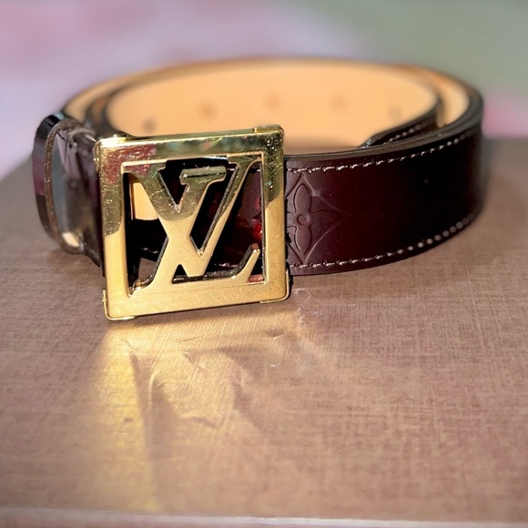 Louis Vuitton Red Pomme D'Amour Monogram Vernis Belt Size 90/36